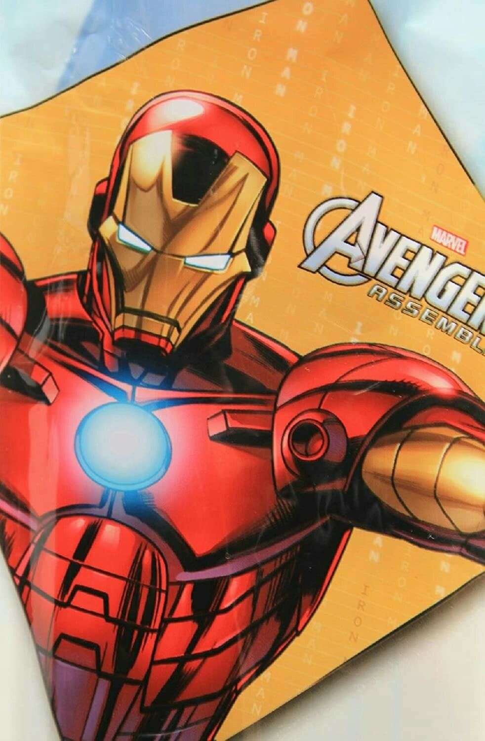 22.5 Inch Children's Character Kite Marvel Avengers Team
