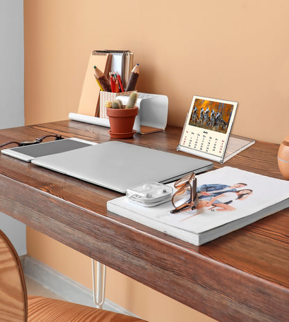 2025-2026 CD-Style Desk Calendar 18 Months Calendar (Wolves)