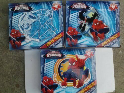 Ultimate Spiderman Shaped 48 Piece Puzzle - Assorted